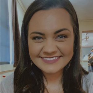 Meet your Posher, Skylar